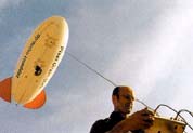 J&uuml;rgen Hohmuth mit Zeppelin